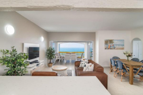 Endless Sea Views at 19 Akrotiri